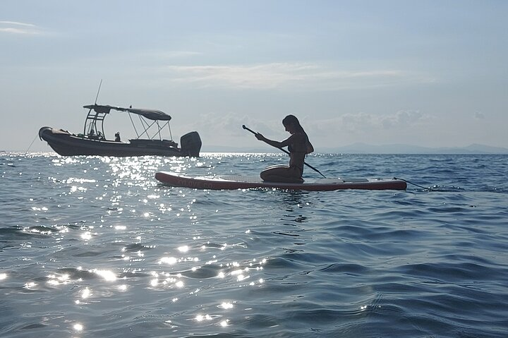 Stand up paddleboarding included